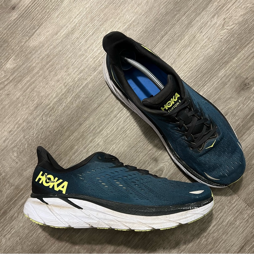 Hoka One One Clifton 8 Shoes